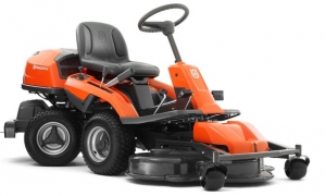 R 320AWD, exkl. klippaggregat, B&S Endurance i gruppen Husqvarna / Åkgräsklippare hos Mera Maskin Göteborg Aktiebolag (967 29 15-02)
